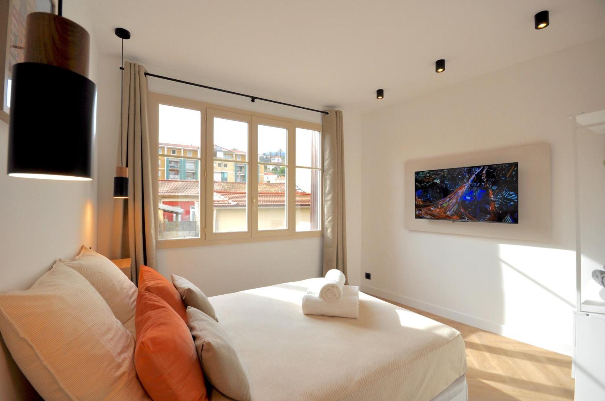 Monaco # Menton - 6 Persons - 2 Bedrooms - Full Renovated - Private Parking - Hypercenter - Clim - Beach And Sun Luaran gambar