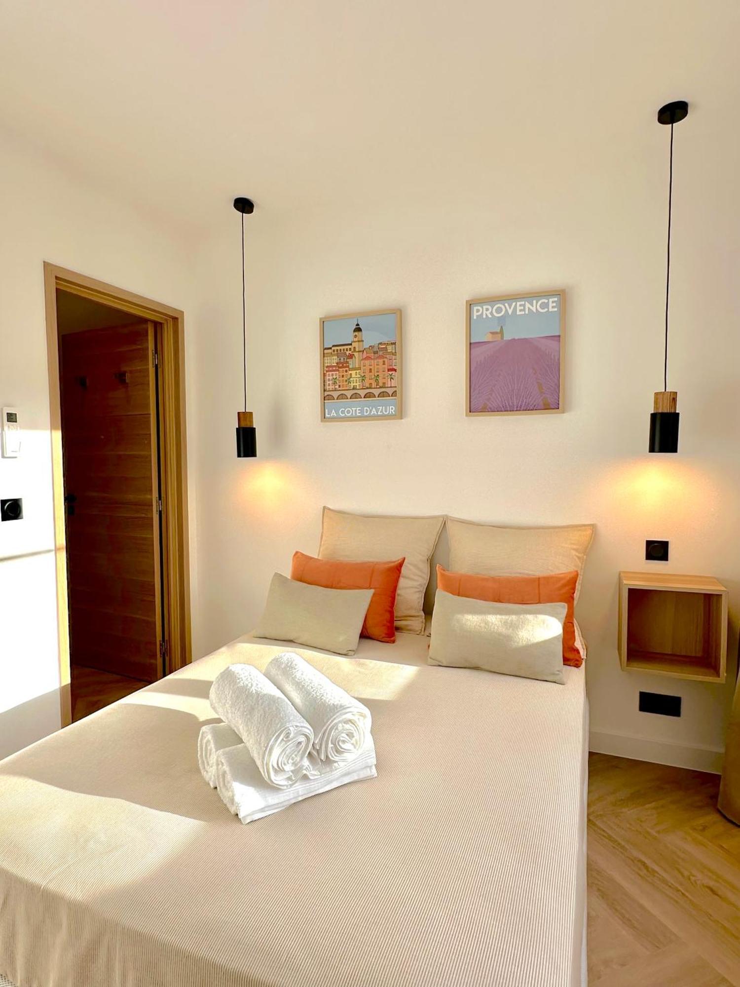 Monaco # Menton - 6 Persons - 2 Bedrooms - Full Renovated - Private Parking - Hypercenter - Clim - Beach And Sun Luaran gambar